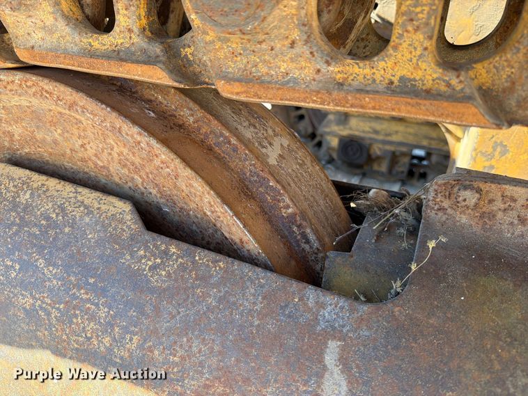 image for item FN5904 1998 Caterpillar 963B track loader