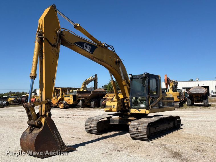 image for item FN5905 1997 Caterpillar 322BL excavator