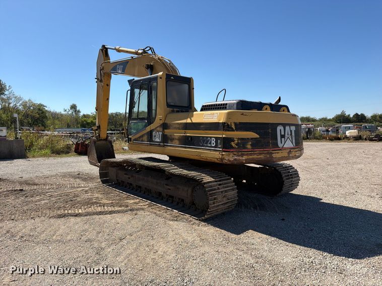 image for item FN5905 1997 Caterpillar 322BL excavator