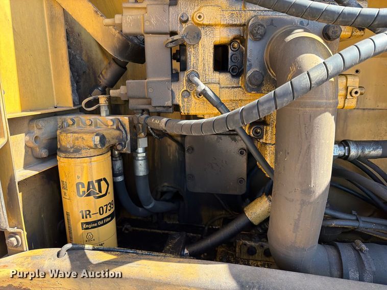 image for item FN5905 1997 Caterpillar 322BL excavator