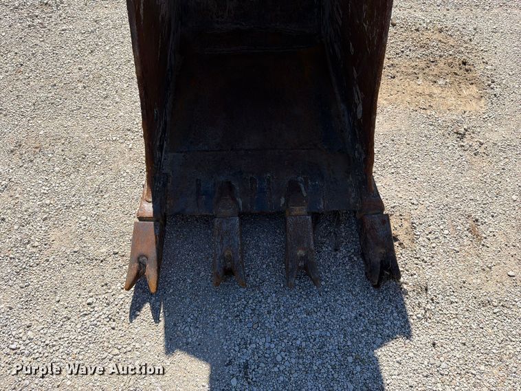image for item FN5905 1997 Caterpillar 322BL excavator