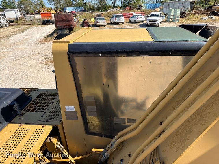 image for item FN5905 1997 Caterpillar 322BL excavator