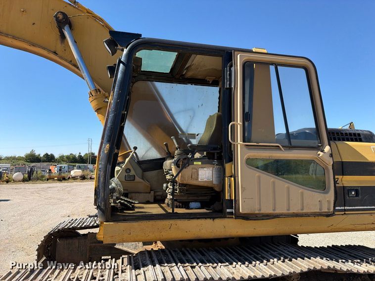 image for item FN5905 1997 Caterpillar 322BL excavator