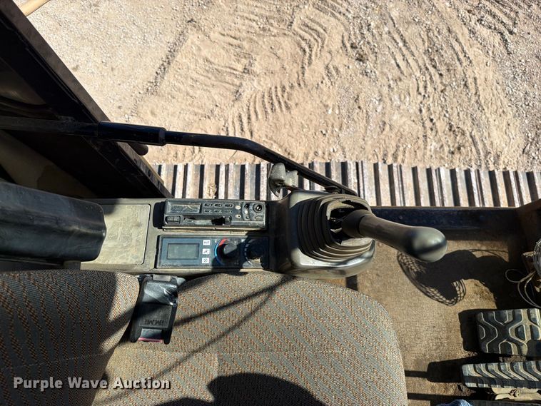 image for item FN5905 1997 Caterpillar 322BL excavator