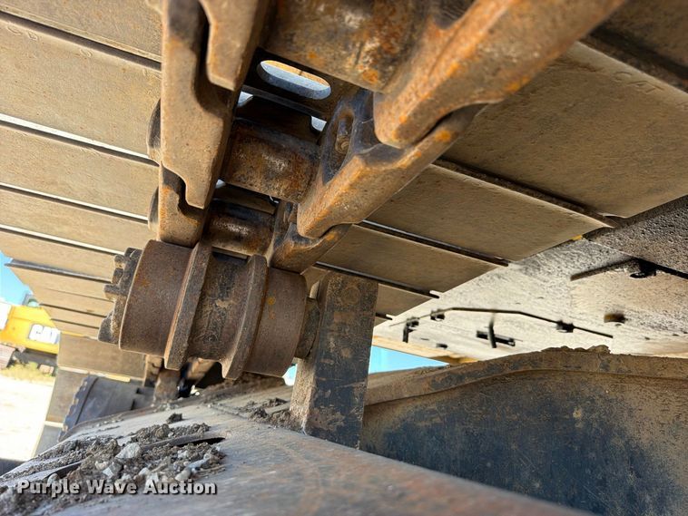 image for item FN5905 1997 Caterpillar 322BL excavator