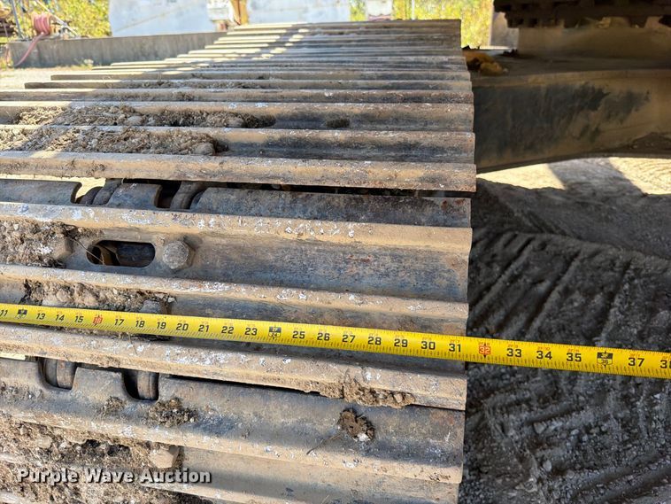 image for item FN5905 1997 Caterpillar 322BL excavator
