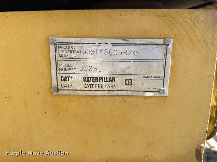 image for item FN5905 1997 Caterpillar 322BL excavator
