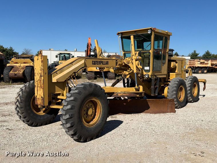 image for item FN5907 1994 Caterpillar 140G motor grader