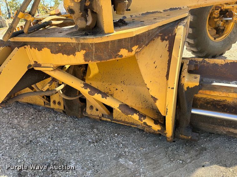 image for item FN5907 1994 Caterpillar 140G motor grader