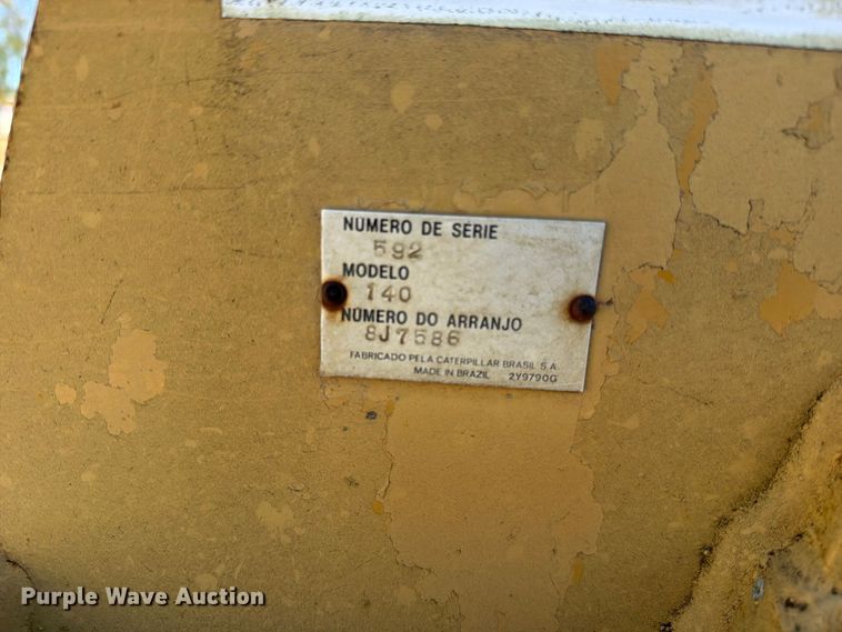 image for item FN5907 1994 Caterpillar 140G motor grader