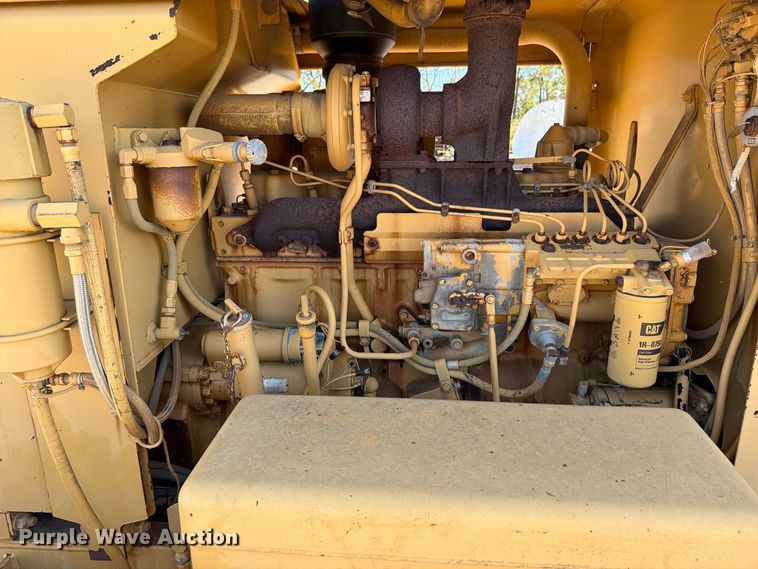 image for item FN5907 1994 Caterpillar 140G motor grader
