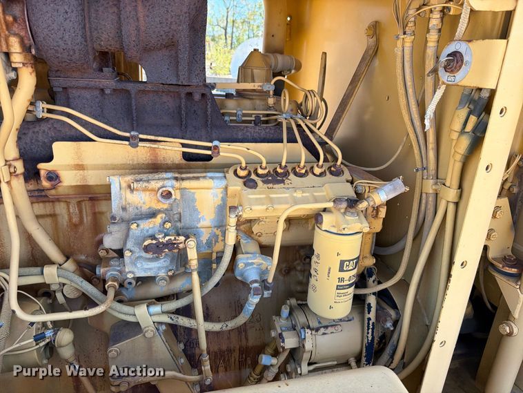 image for item FN5907 1994 Caterpillar 140G motor grader
