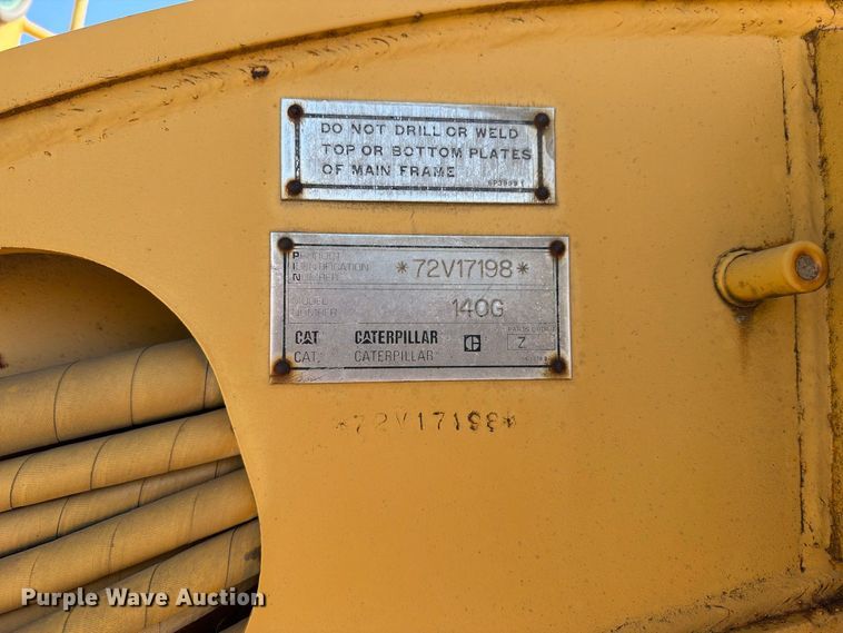 image for item FN5907 1994 Caterpillar 140G motor grader