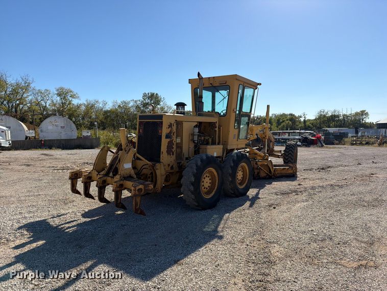 image for item FN5908 1987 Caterpillar 140G motor grader