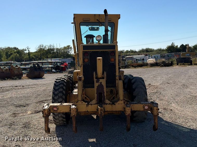 image for item FN5908 1987 Caterpillar 140G motor grader