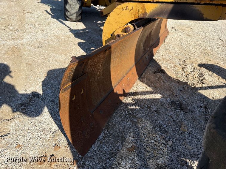 image for item FN5908 1987 Caterpillar 140G motor grader