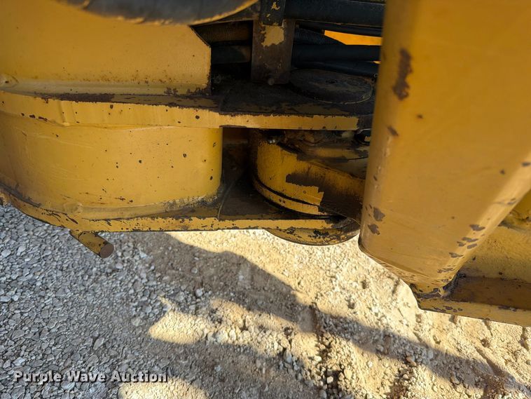 image for item FN5908 1987 Caterpillar 140G motor grader