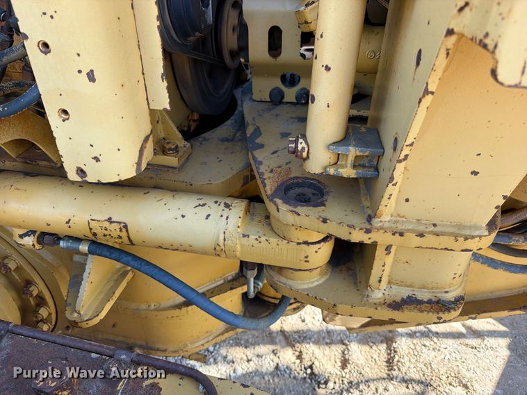 image for item FN5908 1987 Caterpillar 140G motor grader