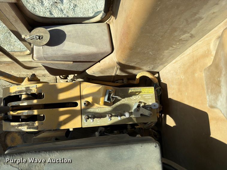 image for item FN5908 1987 Caterpillar 140G motor grader