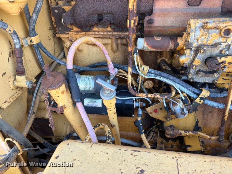 image for item FN5908 1987 Caterpillar 140G motor grader