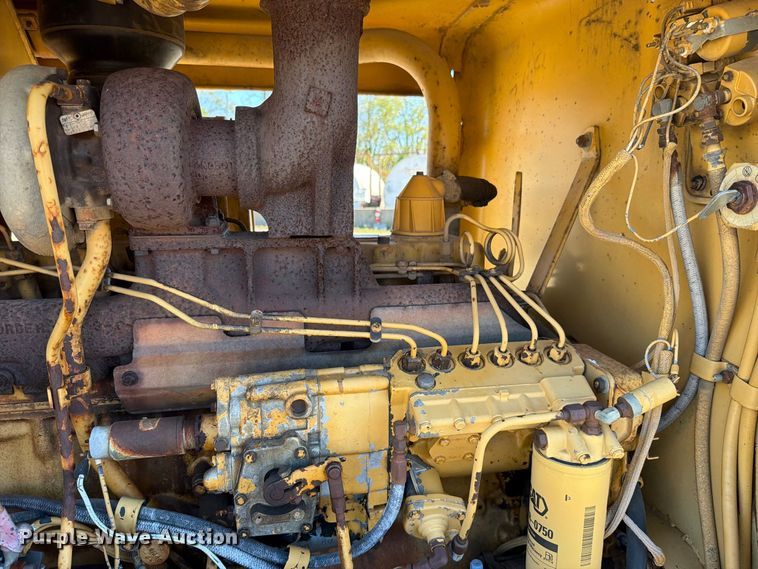 image for item FN5908 1987 Caterpillar 140G motor grader