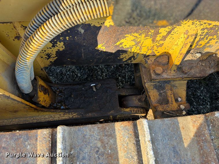 image for item FN5909 2000 Caterpillar D5C dozer