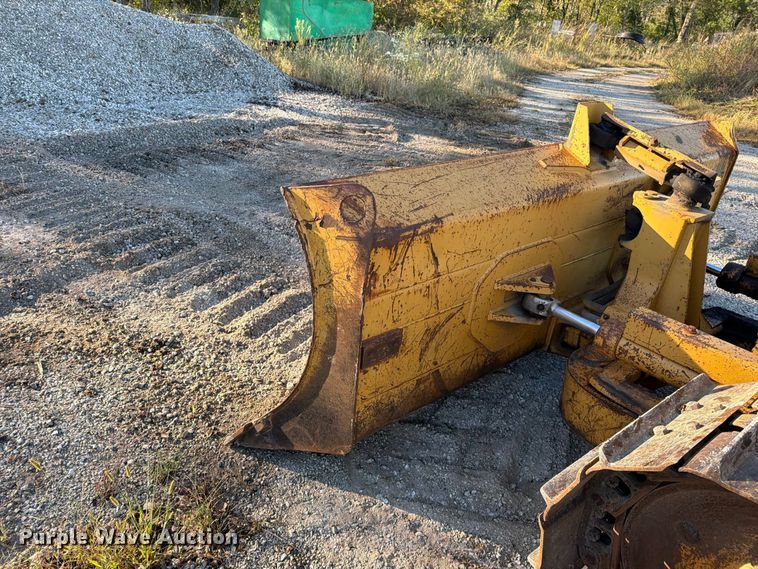 image for item FN5909 2000 Caterpillar D5C dozer