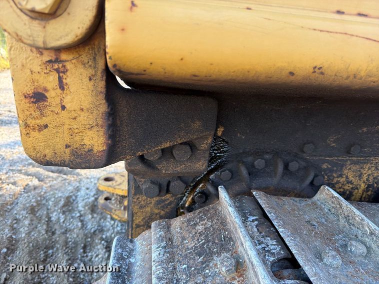 image for item FN5909 2000 Caterpillar D5C dozer