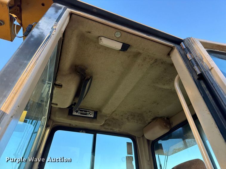 image for item FN5909 2000 Caterpillar D5C dozer