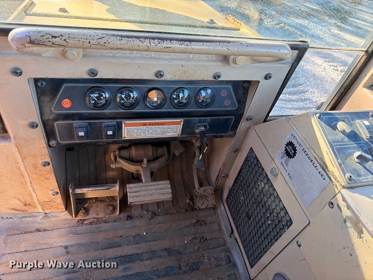 image for item FN5909 2000 Caterpillar D5C dozer