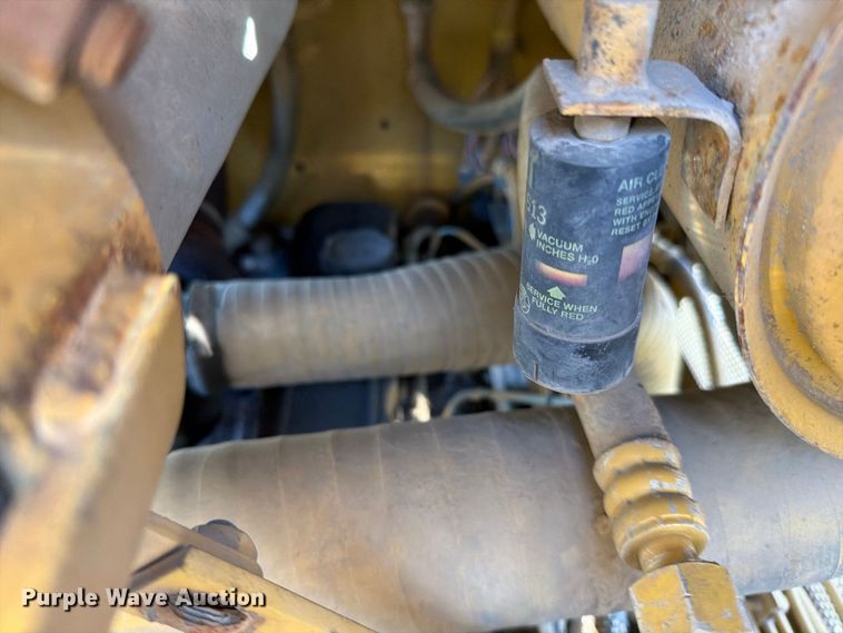 image for item FN5909 2000 Caterpillar D5C dozer