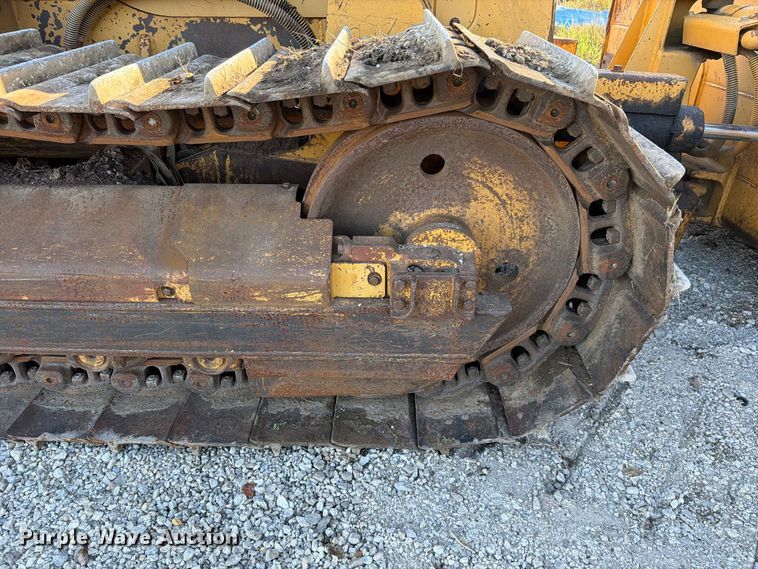 image for item FN5909 2000 Caterpillar D5C dozer