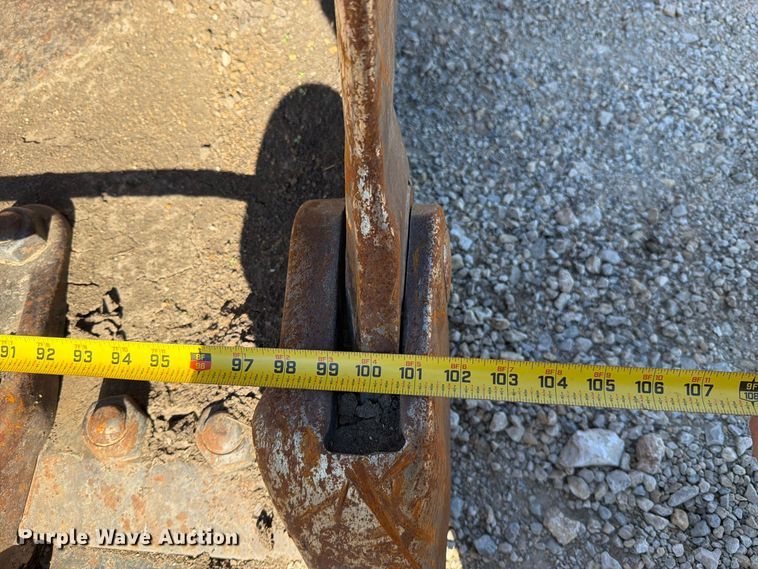 image for item FN5910 1995 Caterpillar 963B dozer