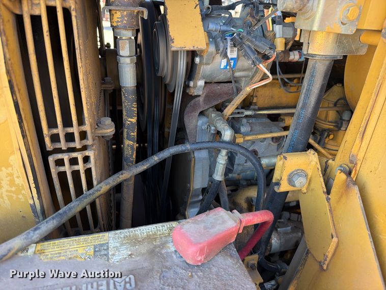 image for item FN5910 1995 Caterpillar 963B dozer