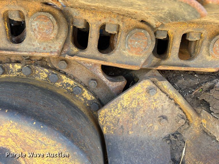 image for item FN5910 1995 Caterpillar 963B dozer