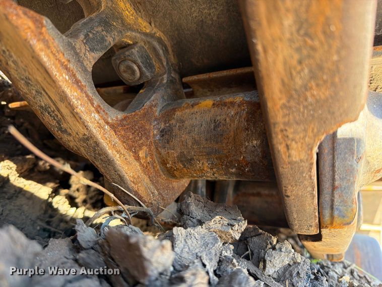 image for item FN5910 1995 Caterpillar 963B dozer