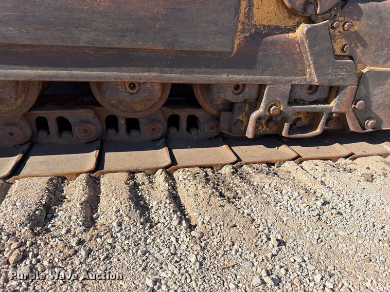 image for item FN5910 1995 Caterpillar 963B dozer