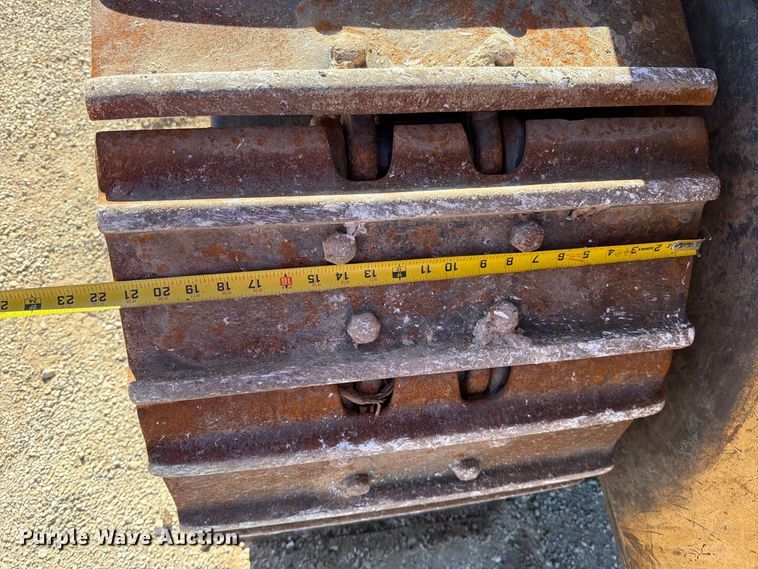 image for item FN5910 1995 Caterpillar 963B dozer