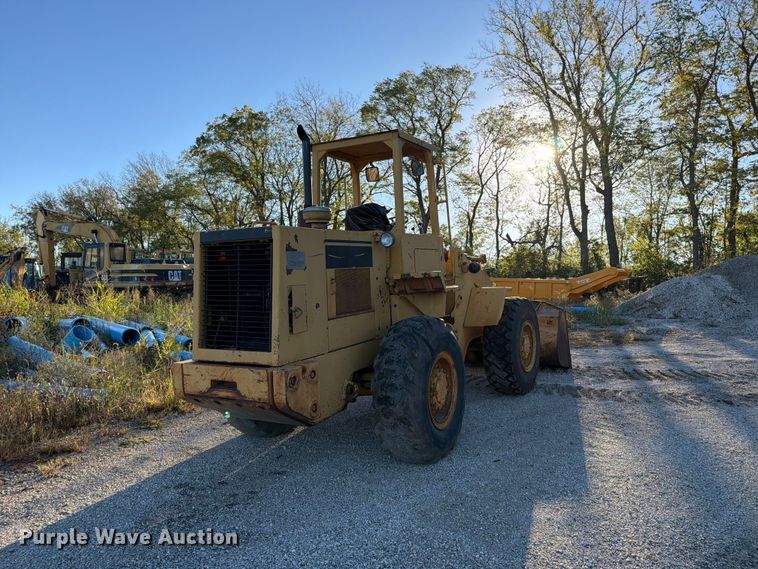 image for item FN5911 1985 Caterpillar 926 wheel loader