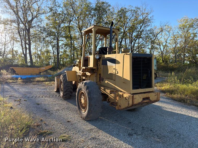 image for item FN5911 1985 Caterpillar 926 wheel loader