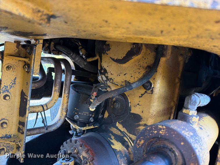 image for item FN5911 1985 Caterpillar 926 wheel loader