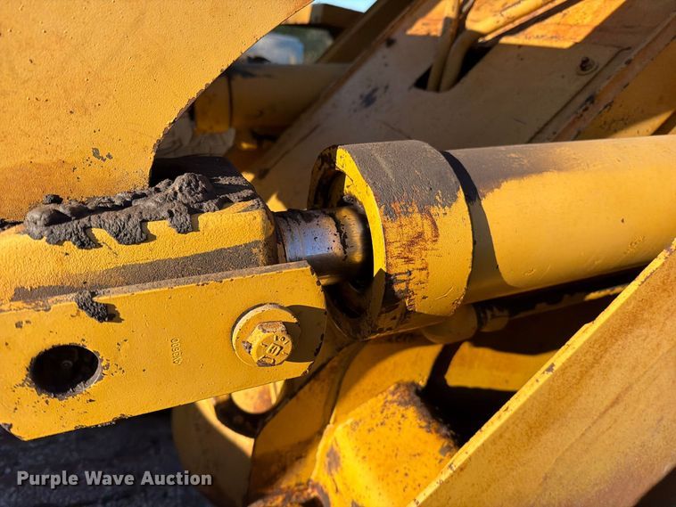 image for item FN5911 1985 Caterpillar 926 wheel loader