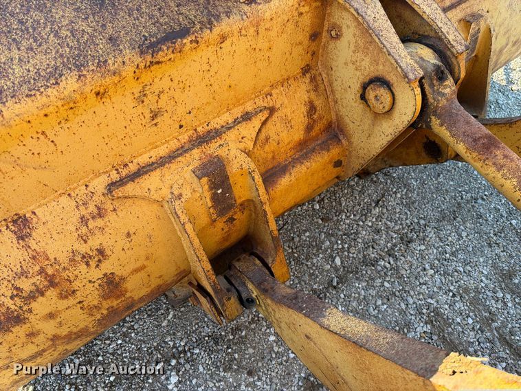 image for item FN5911 1985 Caterpillar 926 wheel loader