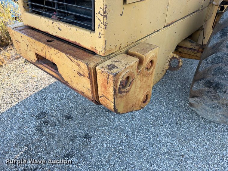 image for item FN5911 1985 Caterpillar 926 wheel loader