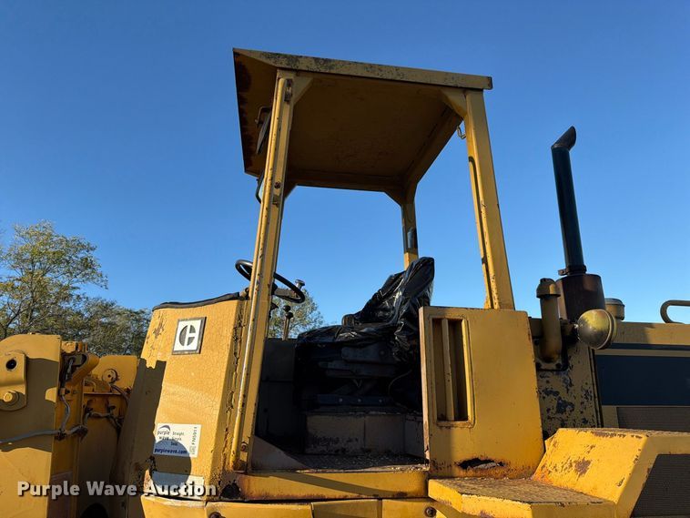 image for item FN5911 1985 Caterpillar 926 wheel loader