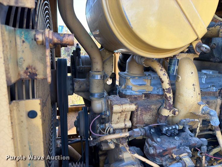 image for item FN5911 1985 Caterpillar 926 wheel loader