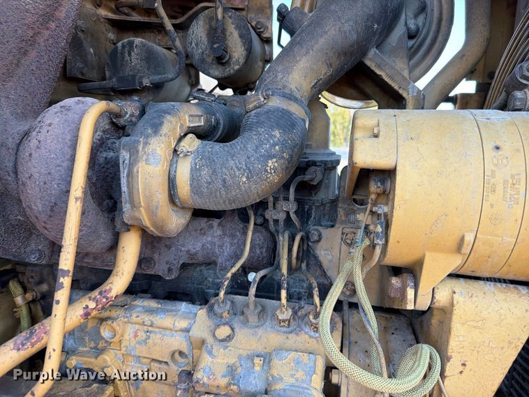 image for item FN5911 1985 Caterpillar 926 wheel loader