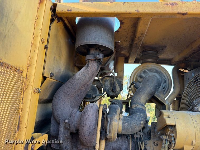 image for item FN5911 1985 Caterpillar 926 wheel loader