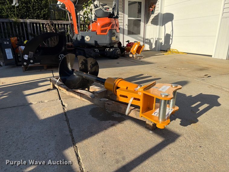 image for item FP3137 Mini excavator auger