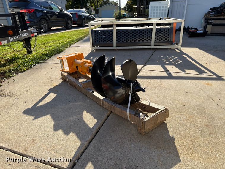 image for item FP3137 Mini excavator auger